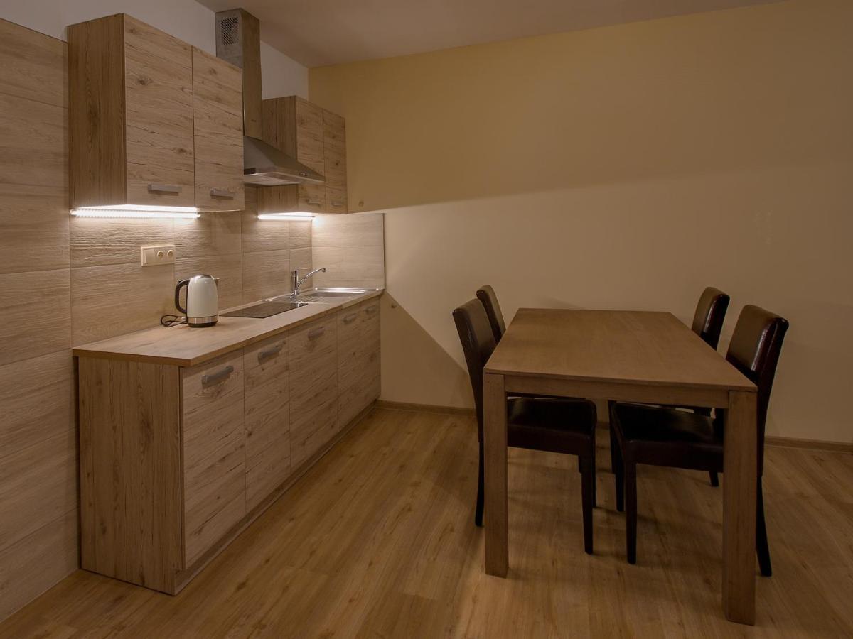 Apartmany Bejby Turnov Zewnętrze zdjęcie