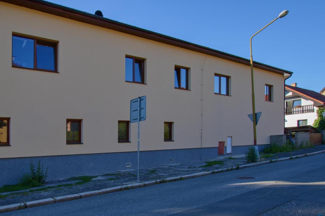 Apartmany Bejby Turnov Zewnętrze zdjęcie